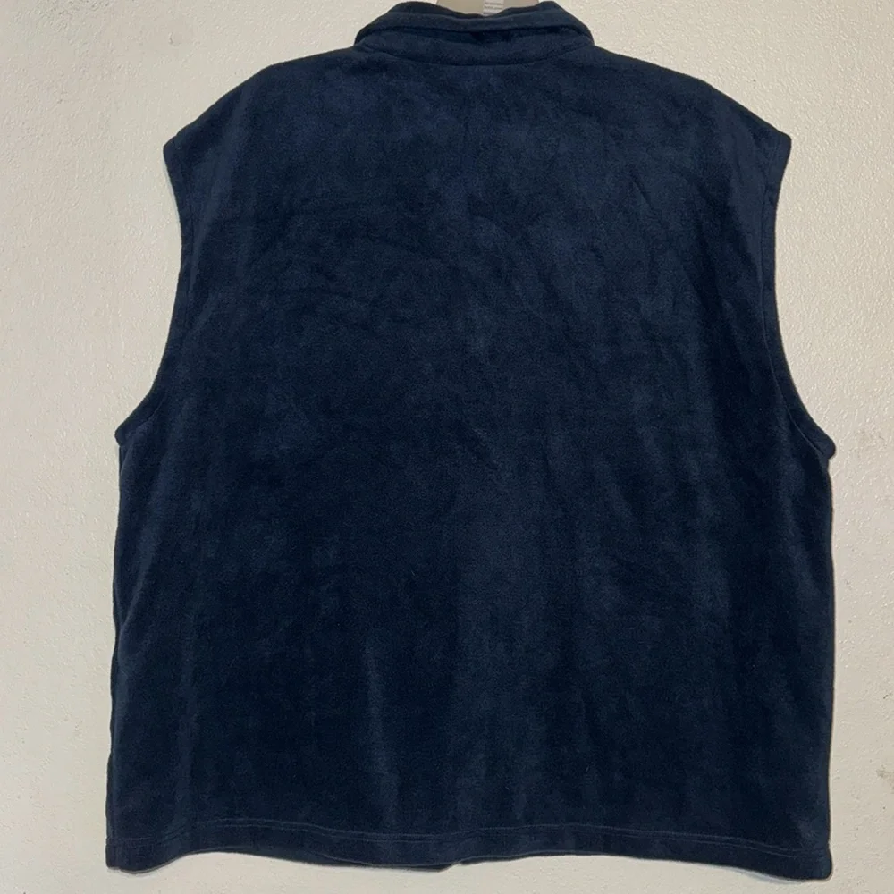 New Columbia Men's Cathedral Peak Vest